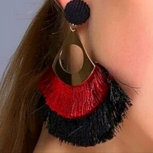 BRAND NEW Gold Fanned Tassel Earrings
